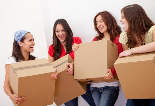 Van-based removals service for homes and businesses in Roehampton