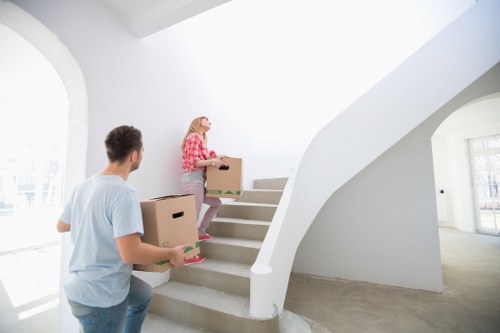 Planning a house move in Roehampton with checklist and packing supplies