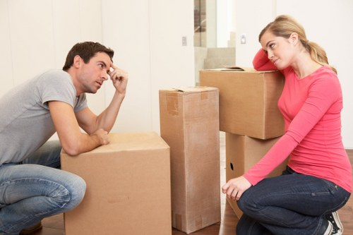 Packing and fragile item handling during a move