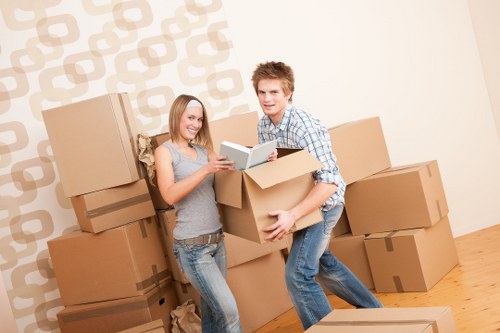 Cubic-yard and load-based removal rates for Roehampton property moves