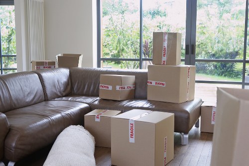 Reliable man and van service in Roehampton for small moves and collections